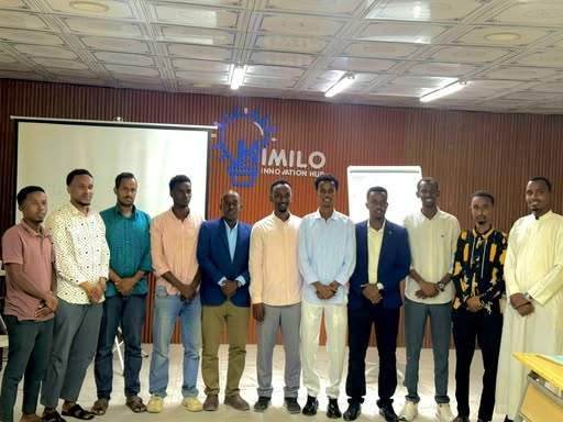 Photo from: Training session at a learning hub